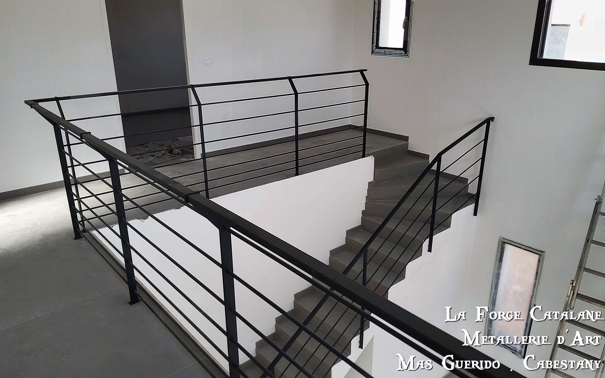 garde corps avec main courante deporte remplissage 7 lisses  horizontale forge catalane.jpg